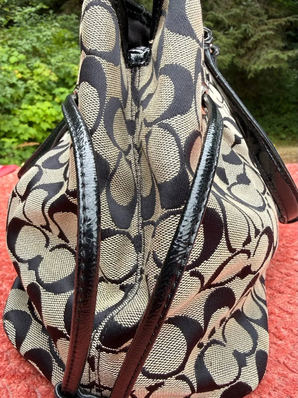 Coach Black/grey Signature shoulder bag with Central Stripe F28501